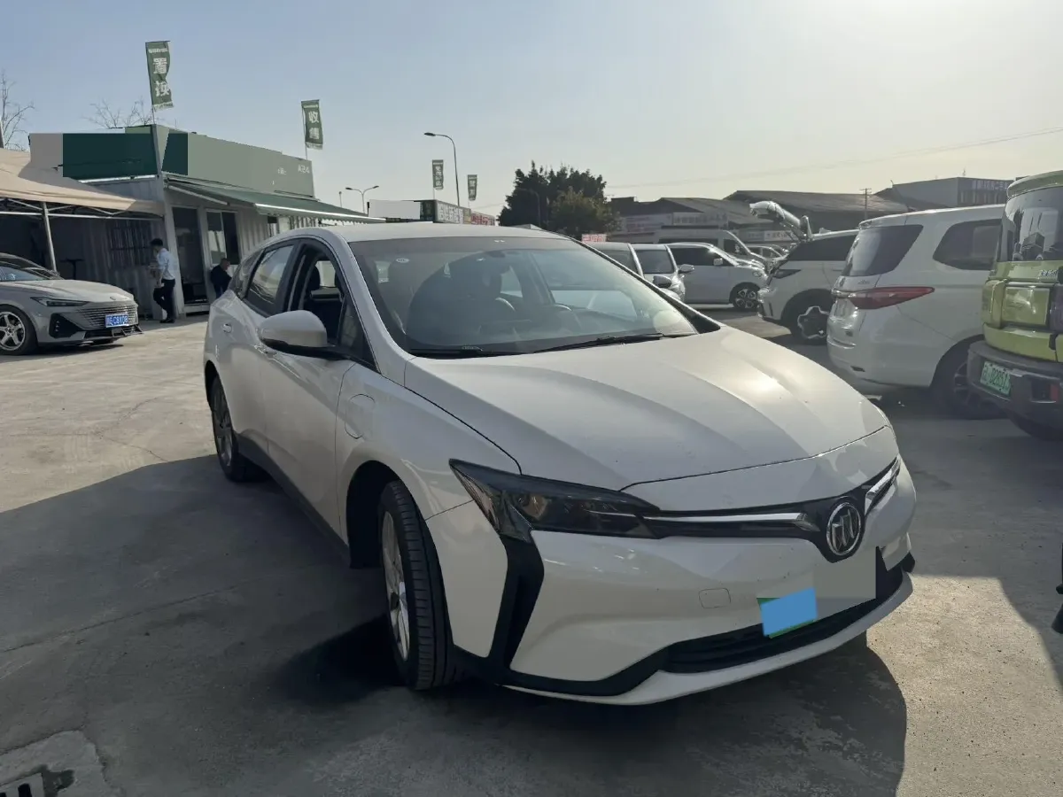 2023 Buick Velite 6 BEV 50.3KWH,autocango,china used car exporter,china ev exporter,chinese used car exporter,chinese used ev exporter