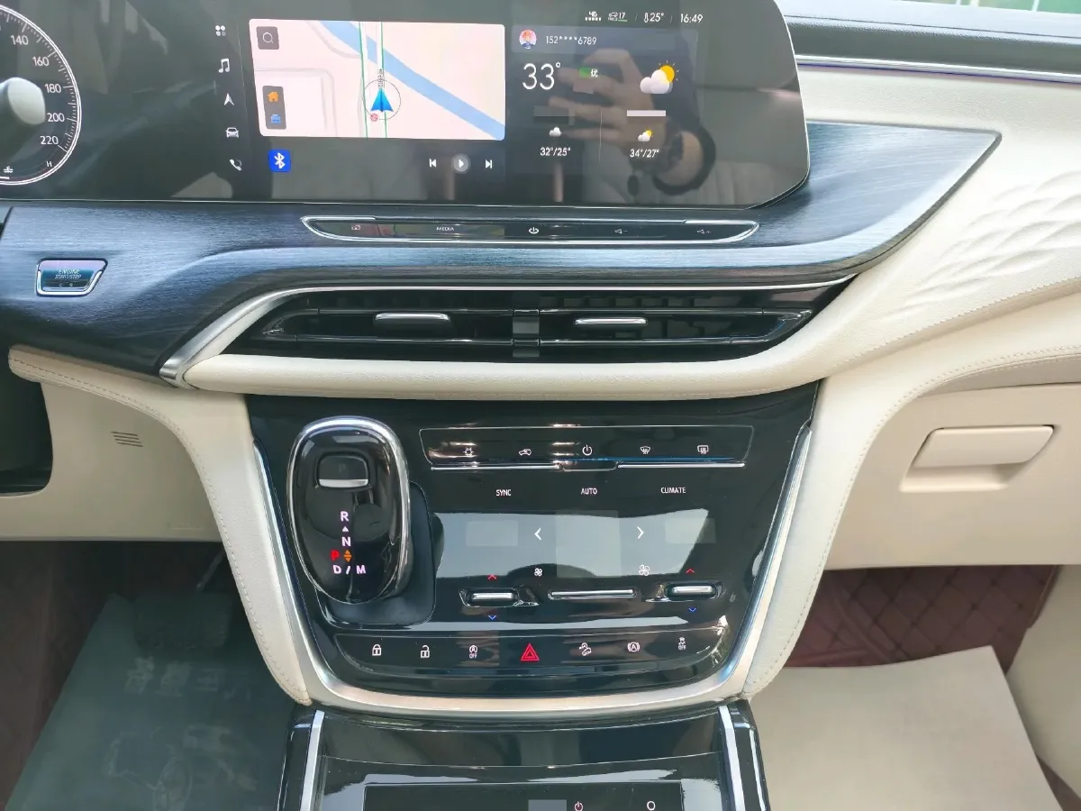 2022 Buick GL8 2.0T 237HP L4 9AT,autocango,china used car exporter,china ev exporter,chinese used car exporter,chinese used ev exporter