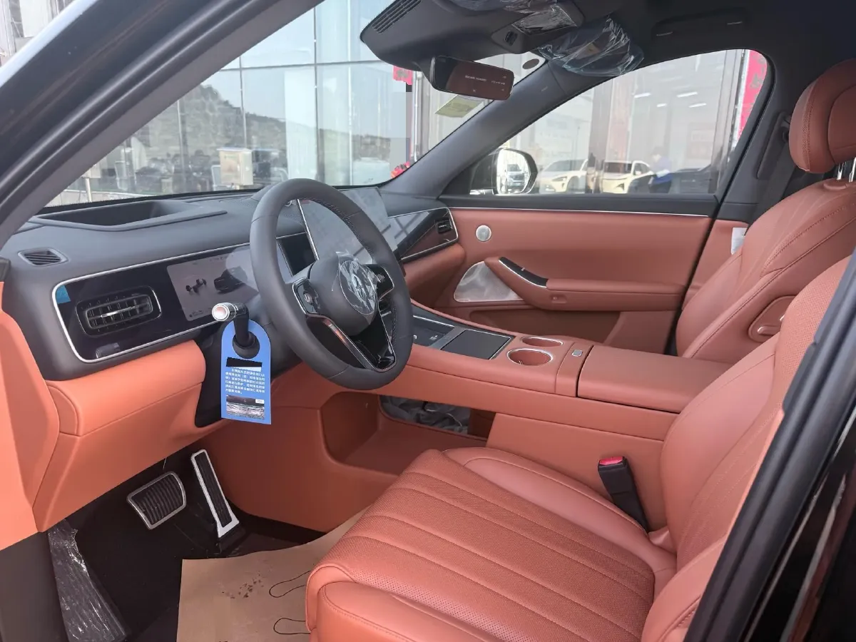 2026 AITO AITO M7 REEV 160HP REEV,autocango,china used car exporter,china ev exporter,chinese used car exporter,chinese used ev exporter