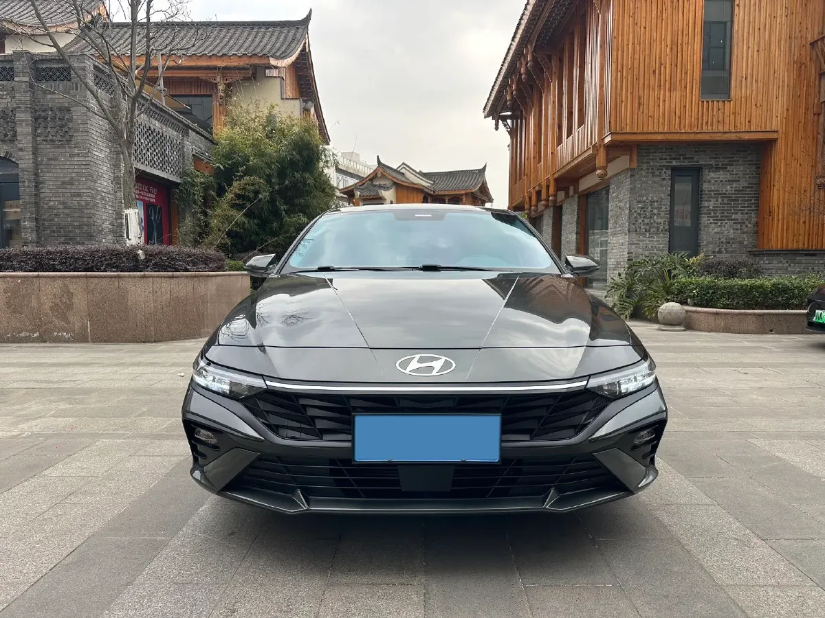 2022 Hyundai Elantra 1.5L 115HP L4 CVT,autocango,china used car exporter,china ev exporter,chinese used car exporter,chinese used ev exporter