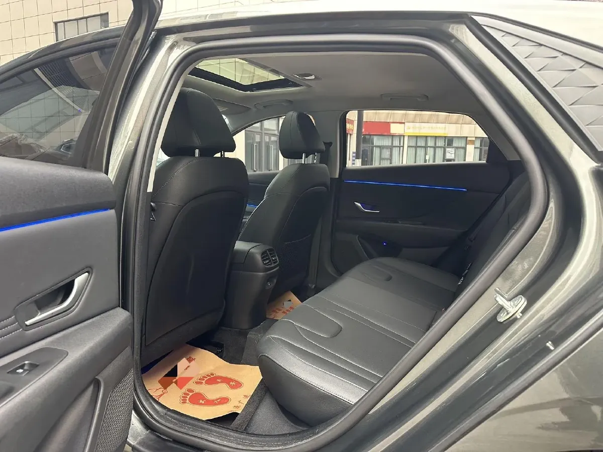 2022 Hyundai Elantra 1.5L 115HP L4 CVT,autocango,china used car exporter,china ev exporter,chinese used car exporter,chinese used ev exporter