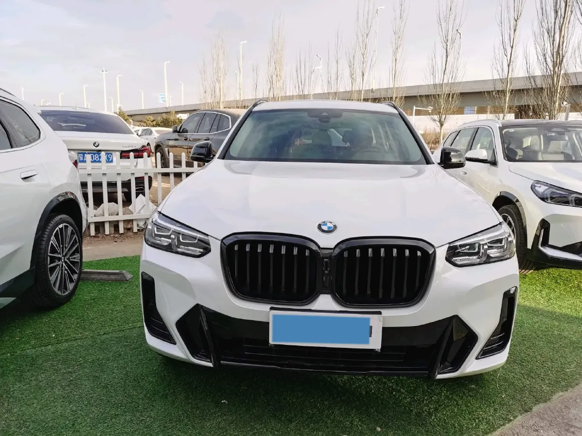 2022 BMW X3 2.0T 252HP L4 8AT,autocango,china used car exporter,china ev exporter,chinese used car exporter,chinese used ev exporter
