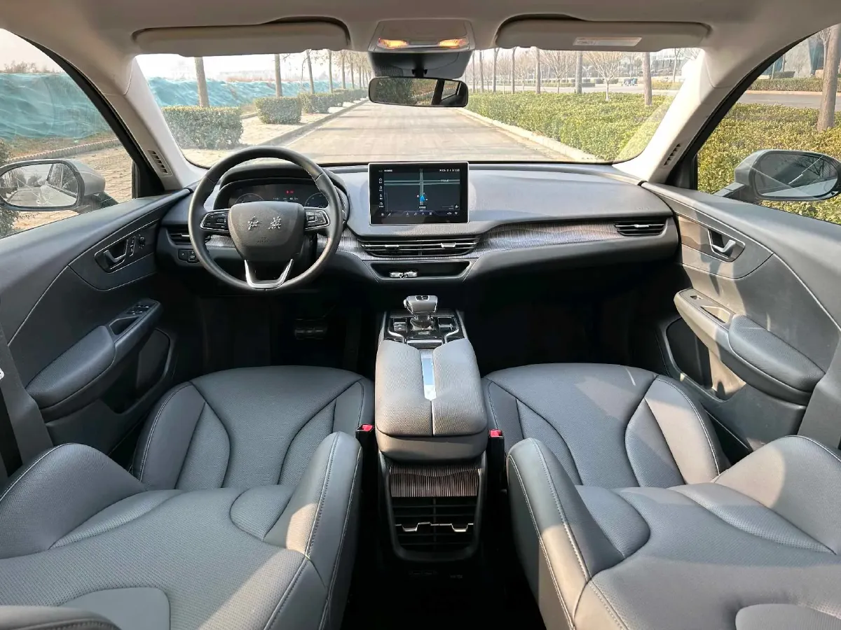 2022 HongQi E-QM5 BEV 54KWH,autocango,china used car exporter,china ev exporter,chinese used car exporter,chinese used ev exporter