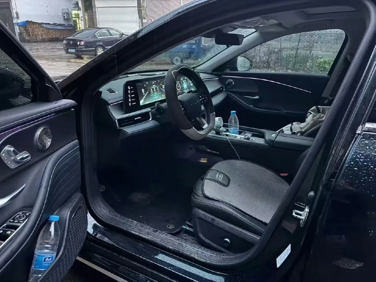 2022 Chery Arrizo 8 1.6T 197HP L4 7DCT,autocango,china used car exporter,china ev exporter,chinese used car exporter,chinese used ev exporter