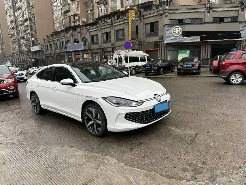 2023 Volkswagen Lamando 1.4T 150HP L4 7DCT,autocango,china used car exporter,china ev exporter,chinese used car exporter,chinese used ev exporter