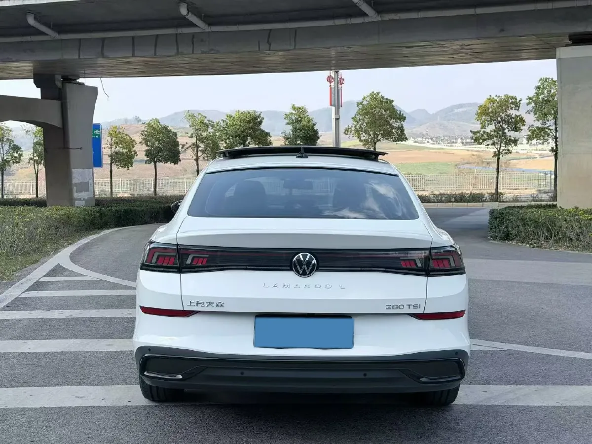 2024 Volkswagen Lamando 1.2T 116HP L4 7DCT,autocango,china used car exporter,china ev exporter,chinese used car exporter,chinese used ev exporter