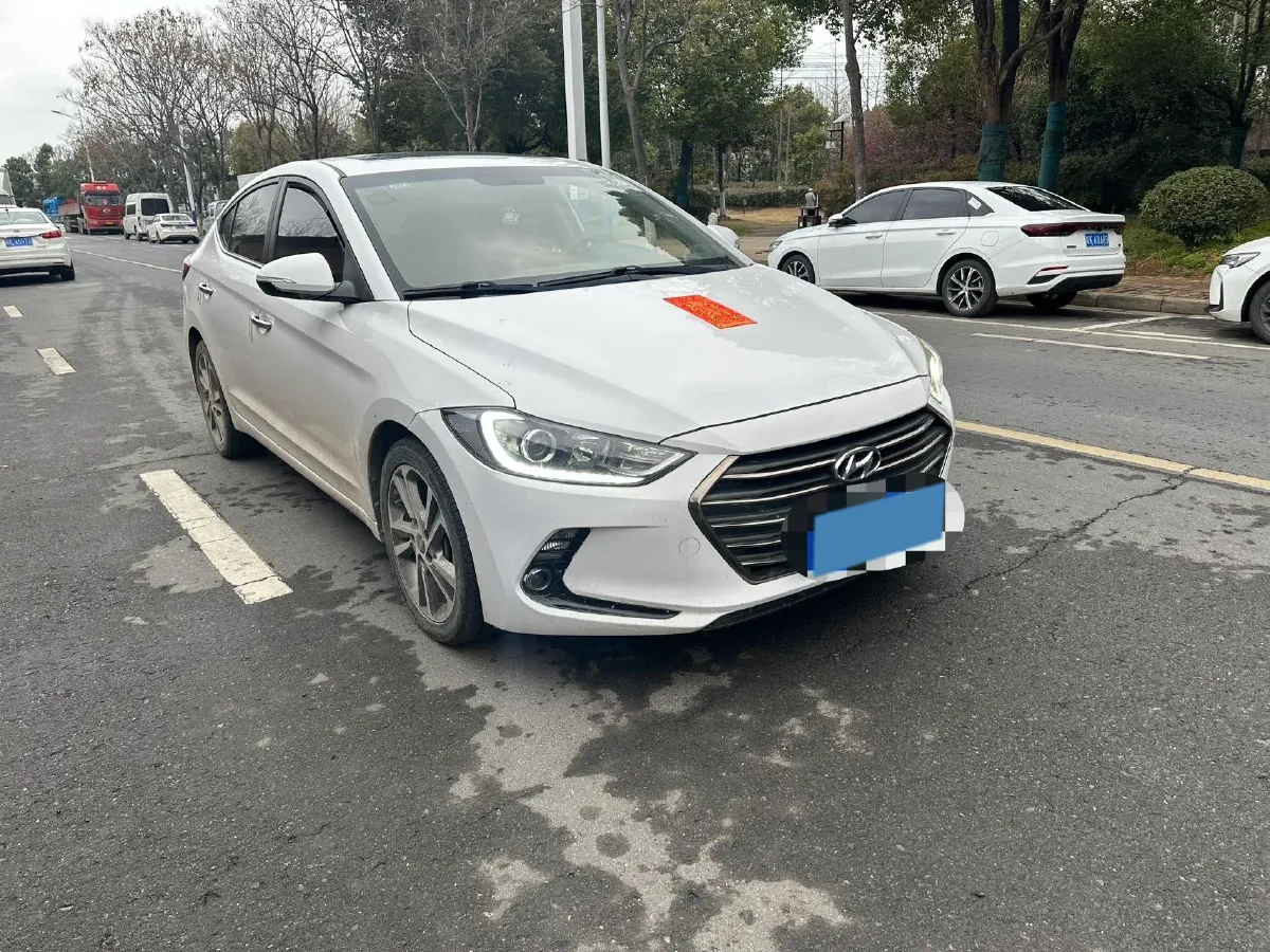 2016 Hyundai Elantra 1.6L 130HP L4 6AT,autocango,china used car exporter,china ev exporter,chinese used car exporter,chinese used ev exporter