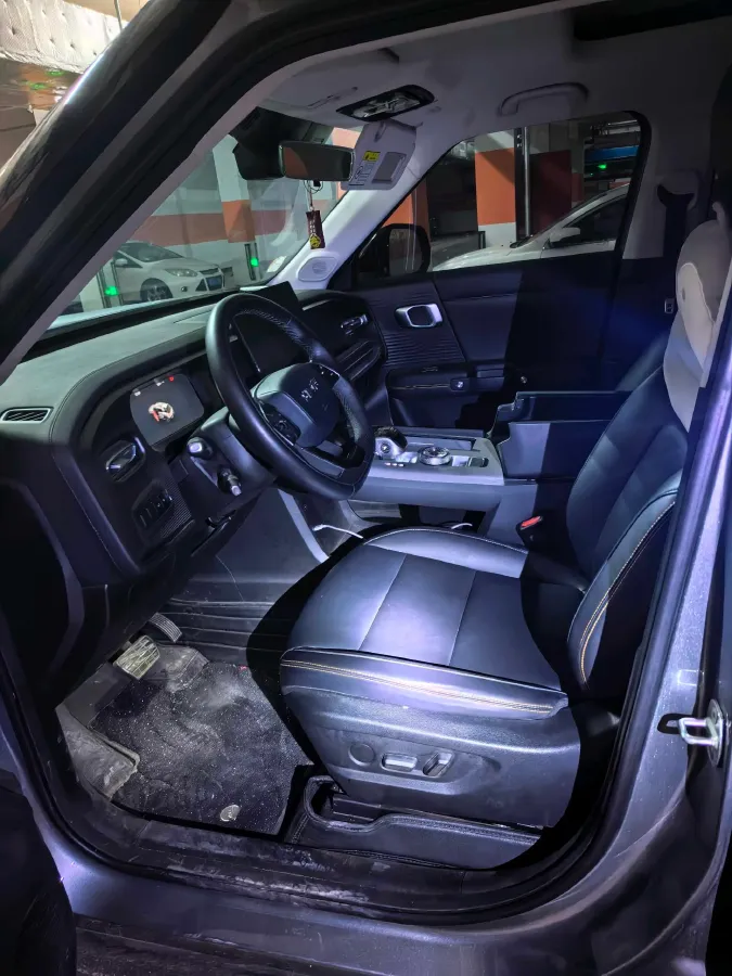 2024 Beijing BJ30 1.5T 188HP L4 7DCT,autocango,china used car exporter,china ev exporter,chinese used car exporter,chinese used ev exporter