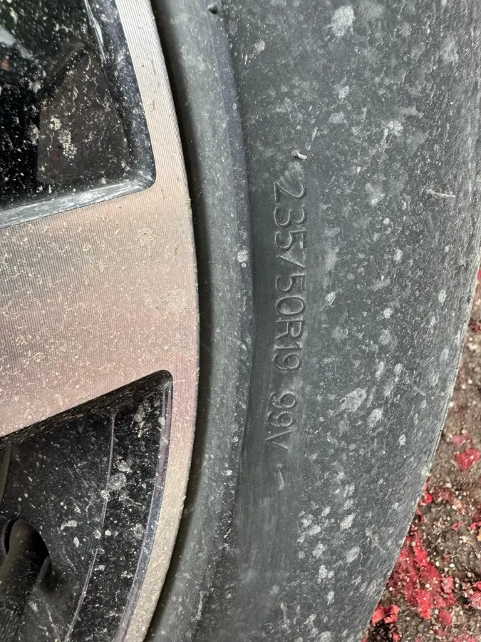 2024 Volkswagen Tiguan L 2.0T 220HP L4 7DCT,autocango,china used car exporter,china ev exporter,chinese used car exporter,chinese used ev exporter