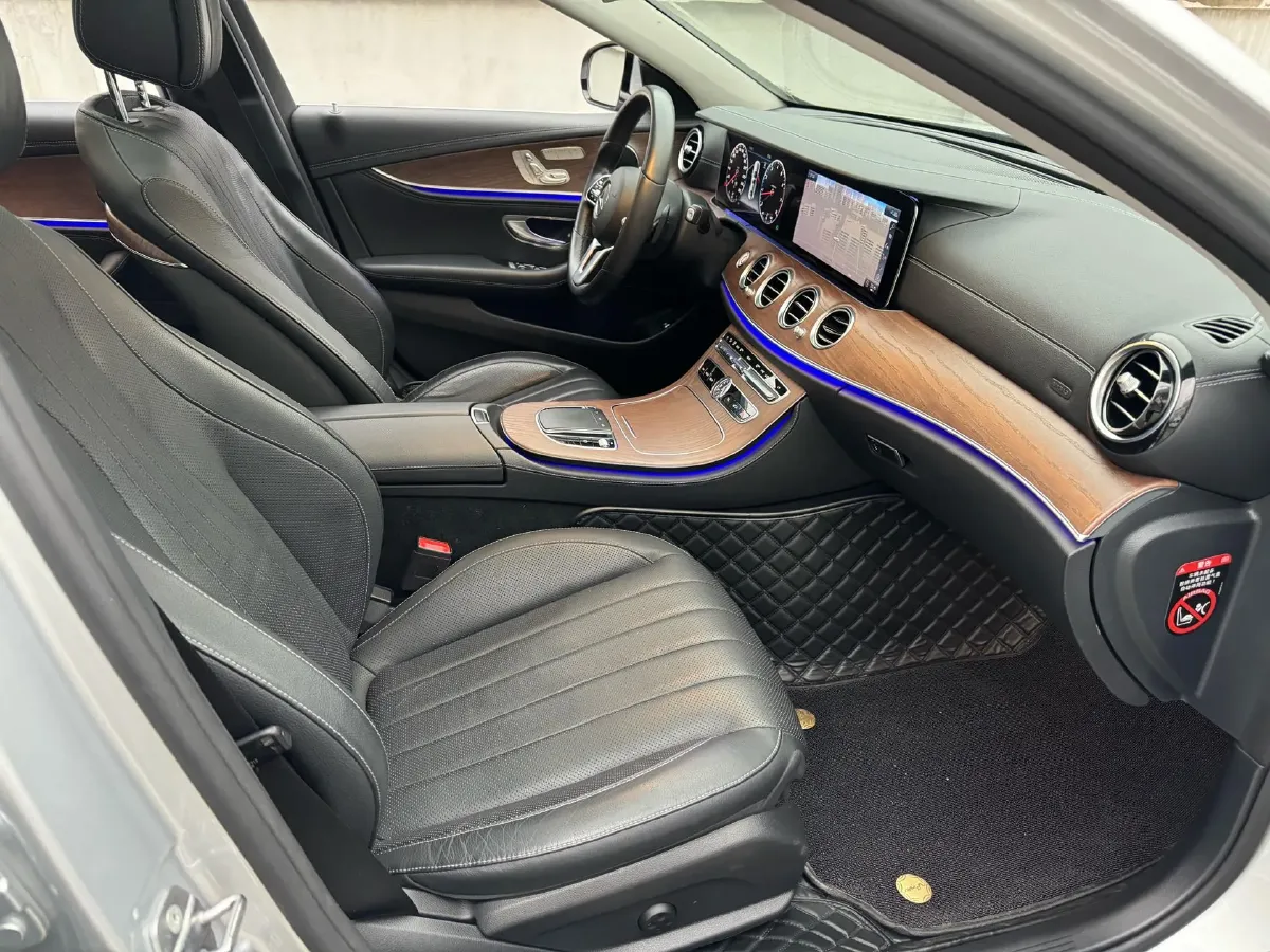 2020 Mercedes-Benz E Class 2.0T 258HP L4 9AT,autocango,china used car exporter,china ev exporter,chinese used car exporter,chinese used ev exporter