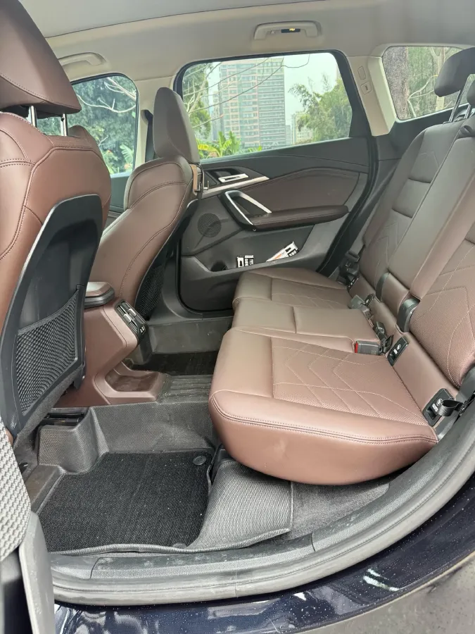 2024 BMW X1 2.0T 204HP L4 7DCT,autocango,china used car exporter,china ev exporter,chinese used car exporter,chinese used ev exporter