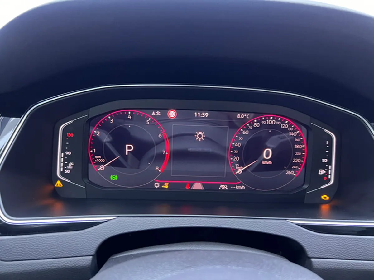 2023 Volkswagen Magotan 2.0T 186HP L4 7DCT,autocango,china used car exporter,china ev exporter,chinese used car exporter,chinese used ev exporter