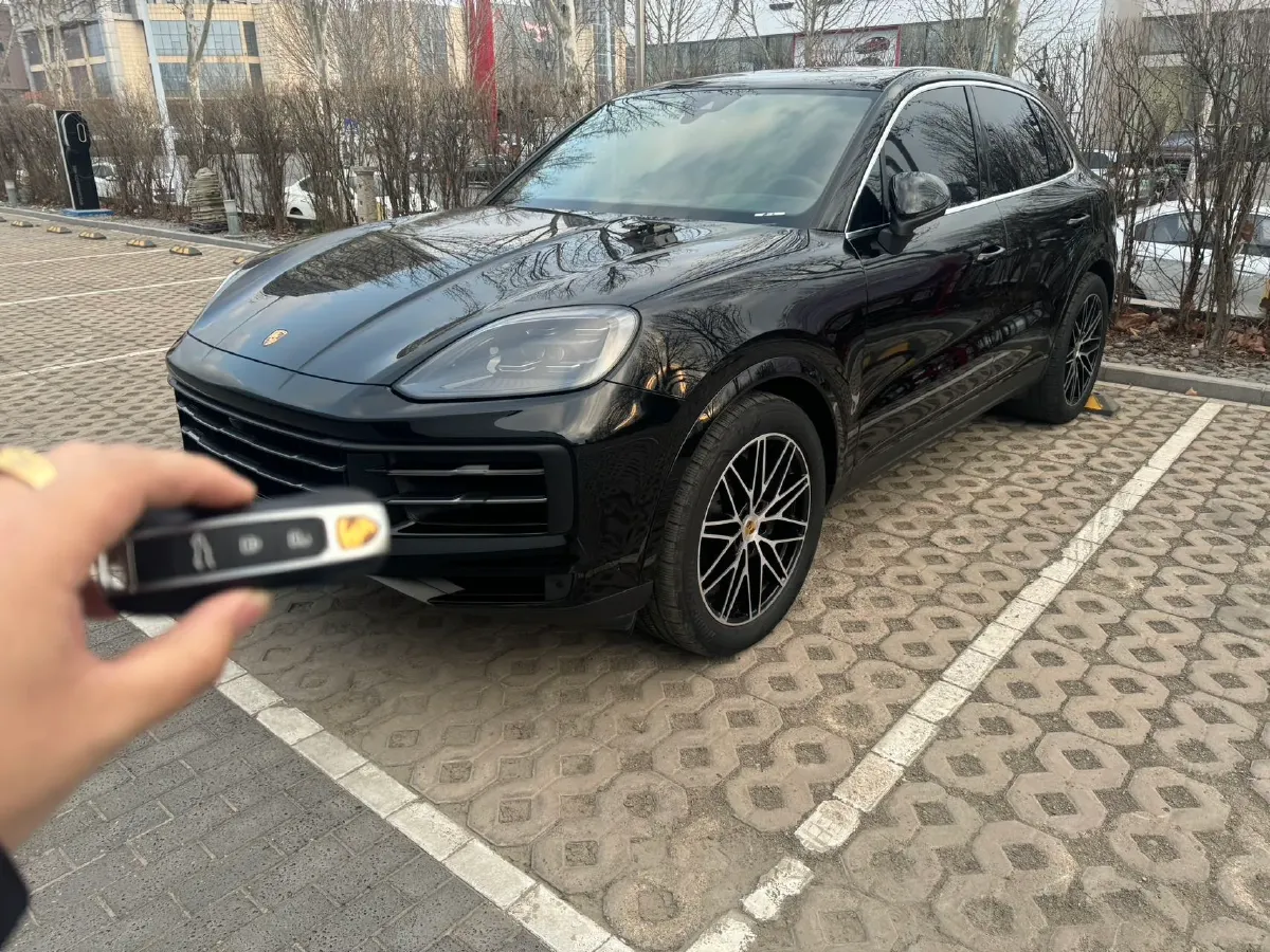 2024 Porsche Cayenne 3.0T 354HP V6 8AT,autocango,china used car exporter,china ev exporter,chinese used car exporter,chinese used ev exporter