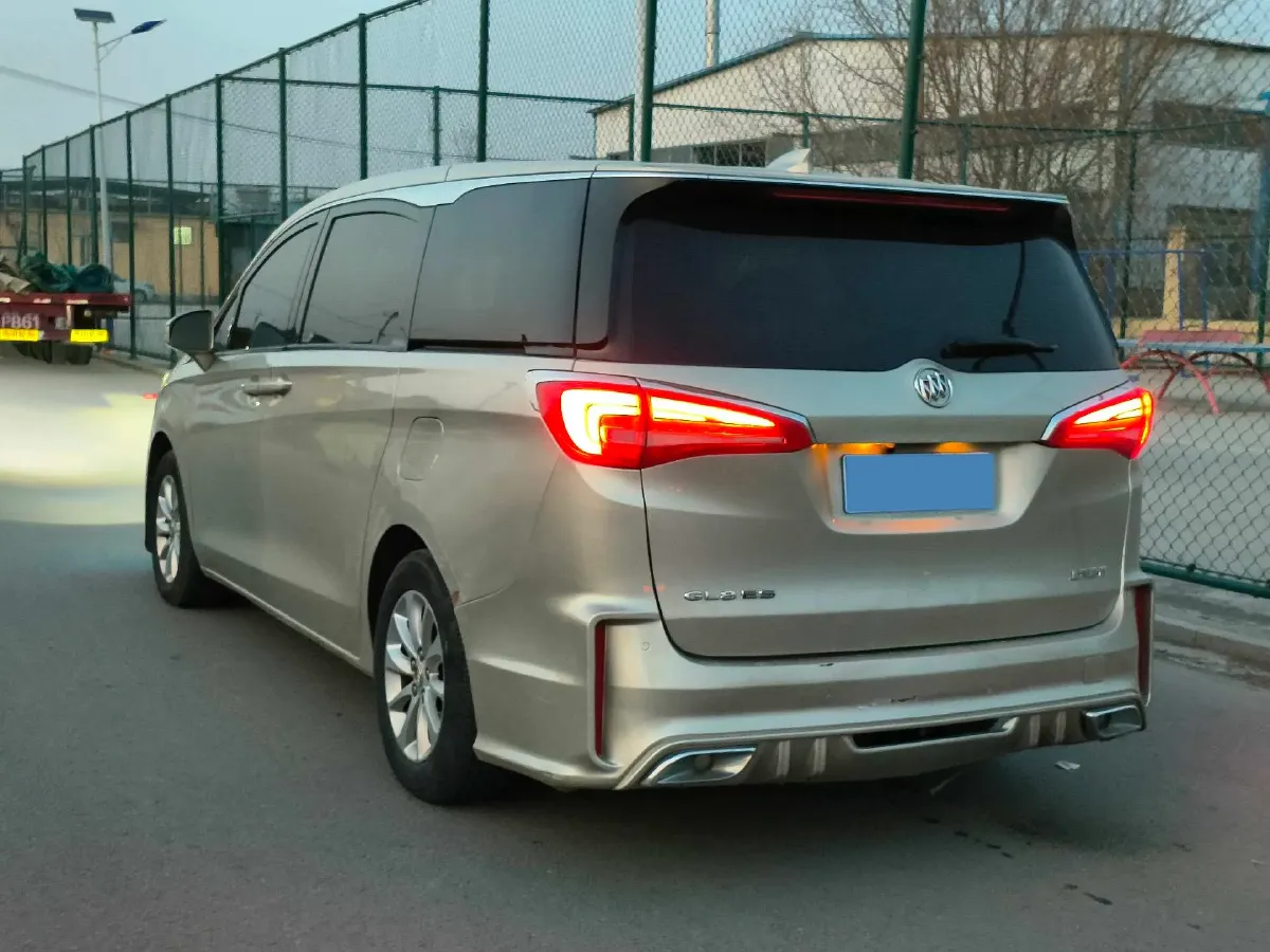 2018 Buick GL8 2.0T 260HP L4 6AT,autocango,china used car exporter,china ev exporter,chinese used car exporter,chinese used ev exporter
