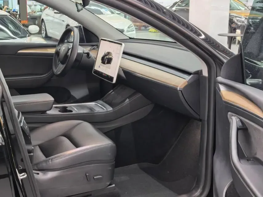 2022 Tesla Model Y BEV 60KWH,autocango,china used car exporter,china ev exporter,chinese used car exporter,chinese used ev exporter