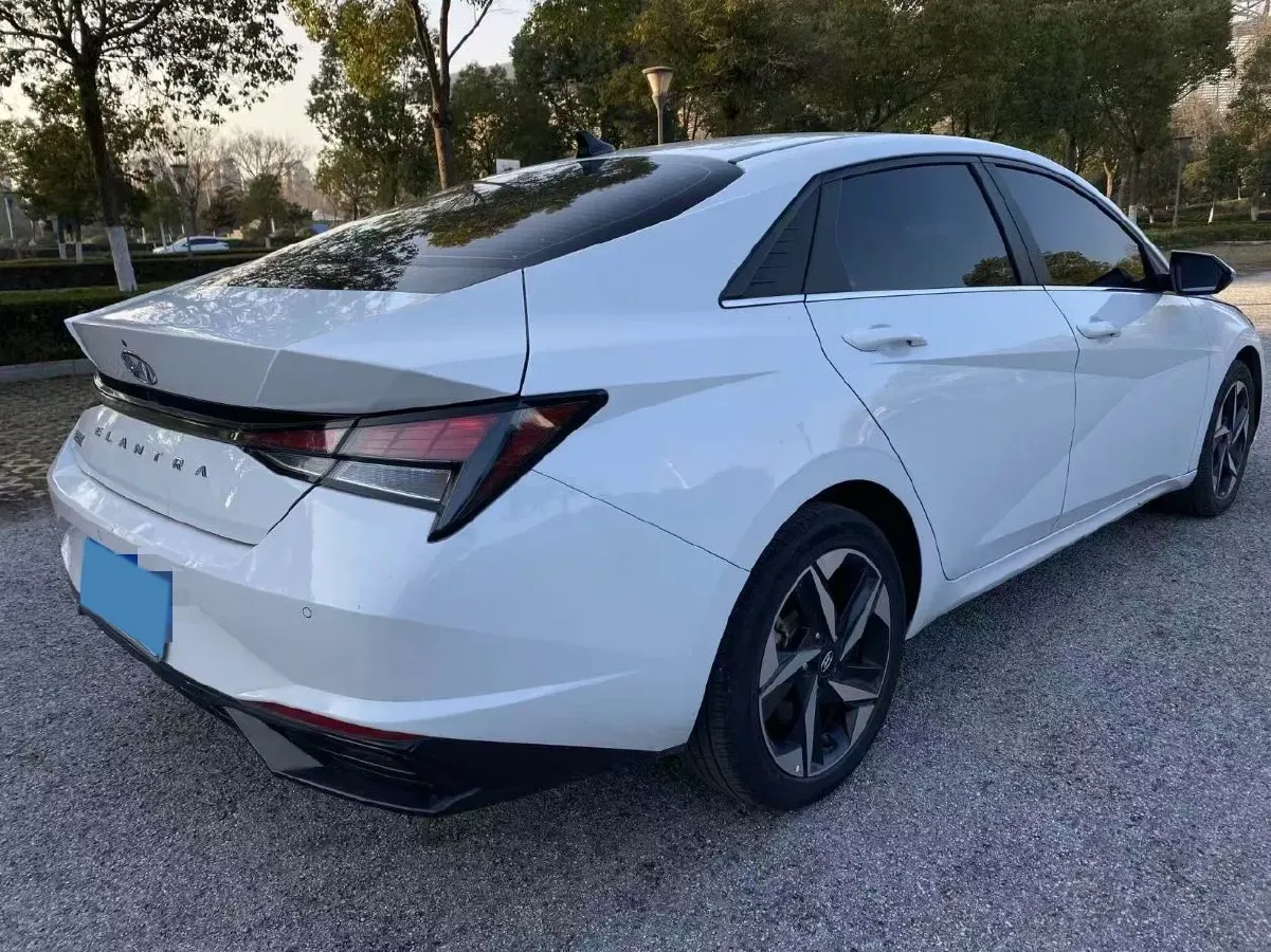 2022 Hyundai Elantra 1.5L 115HP L4 CVT,autocango,china used car exporter,china ev exporter,chinese used car exporter,chinese used ev exporter