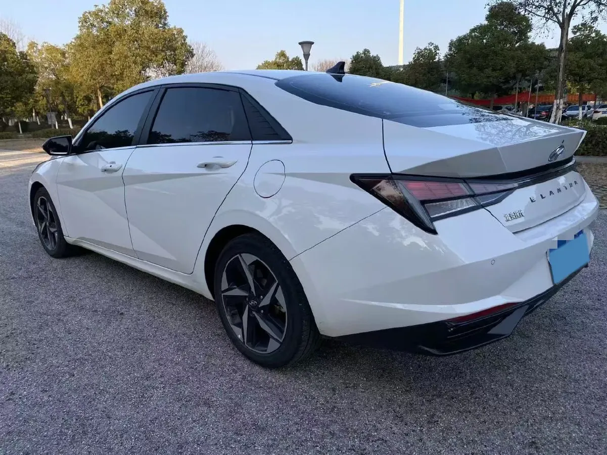 2022 Hyundai Elantra 1.5L 115HP L4 CVT,autocango,china used car exporter,china ev exporter,chinese used car exporter,chinese used ev exporter