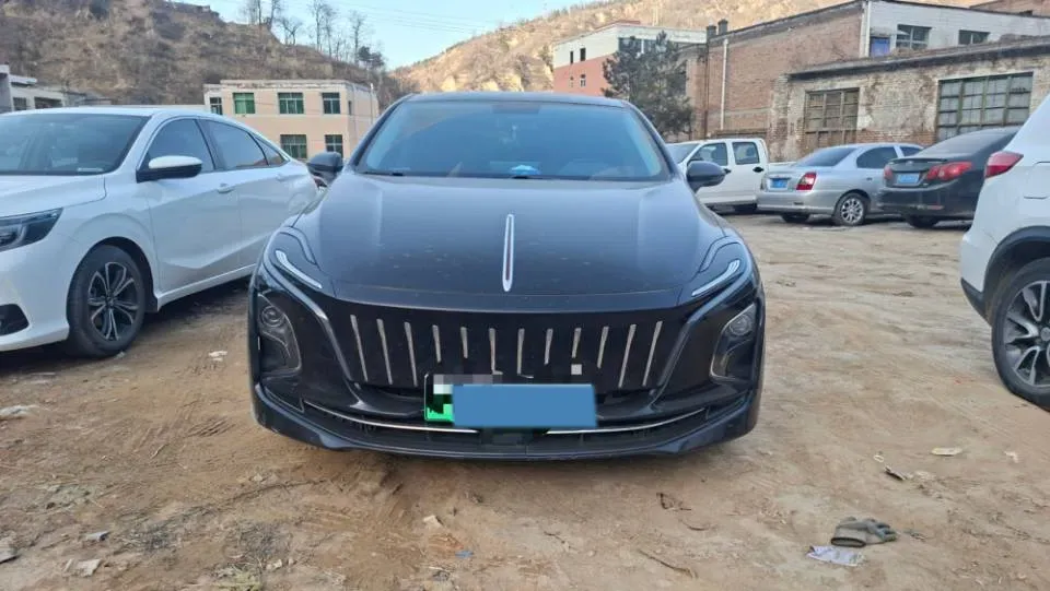 2024 HongQi E-QM5 BEV 60KWH,autocango,china used car exporter,china ev exporter,chinese used car exporter,chinese used ev exporter