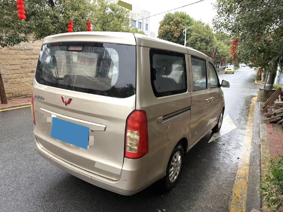 2016 BaoJun 310 1.2L 82HP L4 5MT,autocango,china used car exporter,china ev exporter,chinese used car exporter,chinese used ev exporter