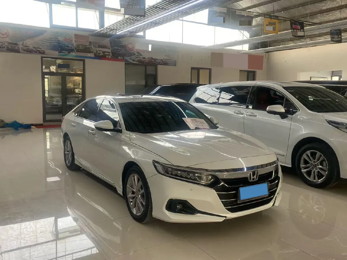 2022 Honda Accord 1.5T 194HP L4 CVT,autocango,china used car exporter,china ev exporter,chinese used car exporter,chinese used ev exporter