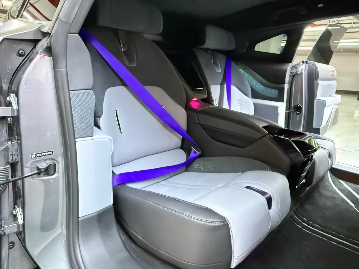 2023 HiPhi Z BEV 120KWH,autocango,china used car exporter,china ev exporter,chinese used car exporter,chinese used ev exporter