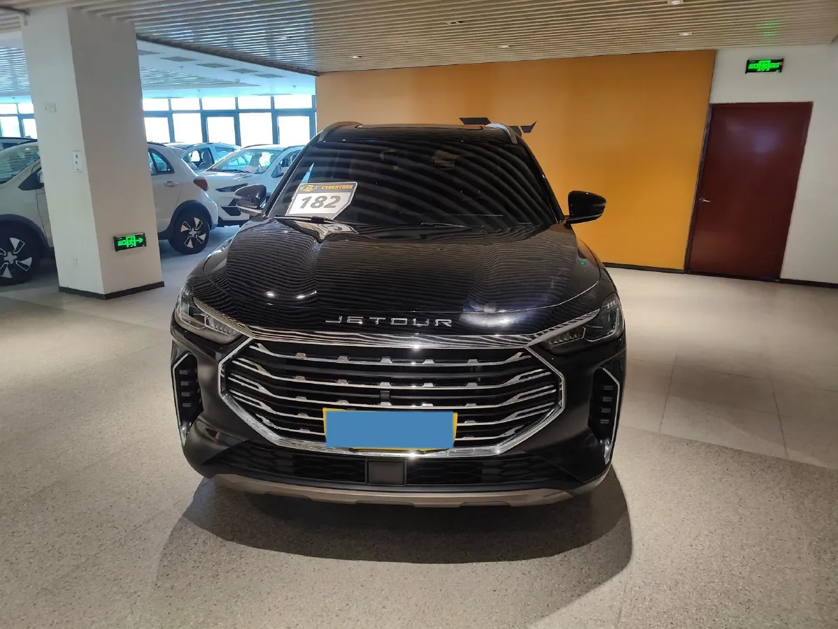 2023 ChangAn Oshan X7 Plus 1.5T 188HP L4 7DCT,autocango,china used car exporter,china ev exporter,chinese used car exporter,chinese used ev exporter