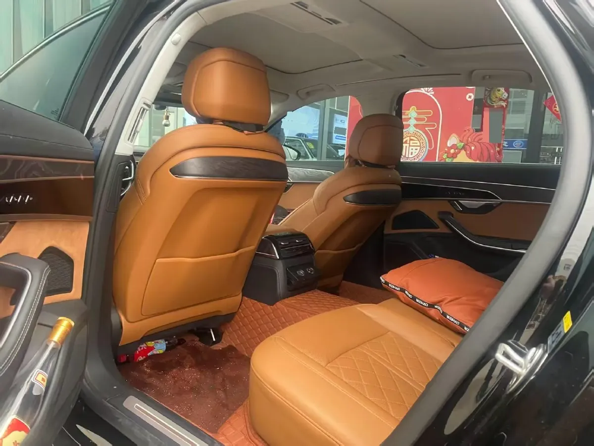 2024 Audi A8 3.0T 286HP V6 8AT,autocango,china used car exporter,china ev exporter,chinese used car exporter,chinese used ev exporter