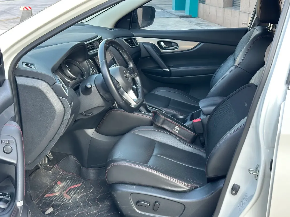 2021 Nissan Qashqai 2.0L 151HP L4 CVT,autocango,china used car exporter,china ev exporter,chinese used car exporter,chinese used ev exporter