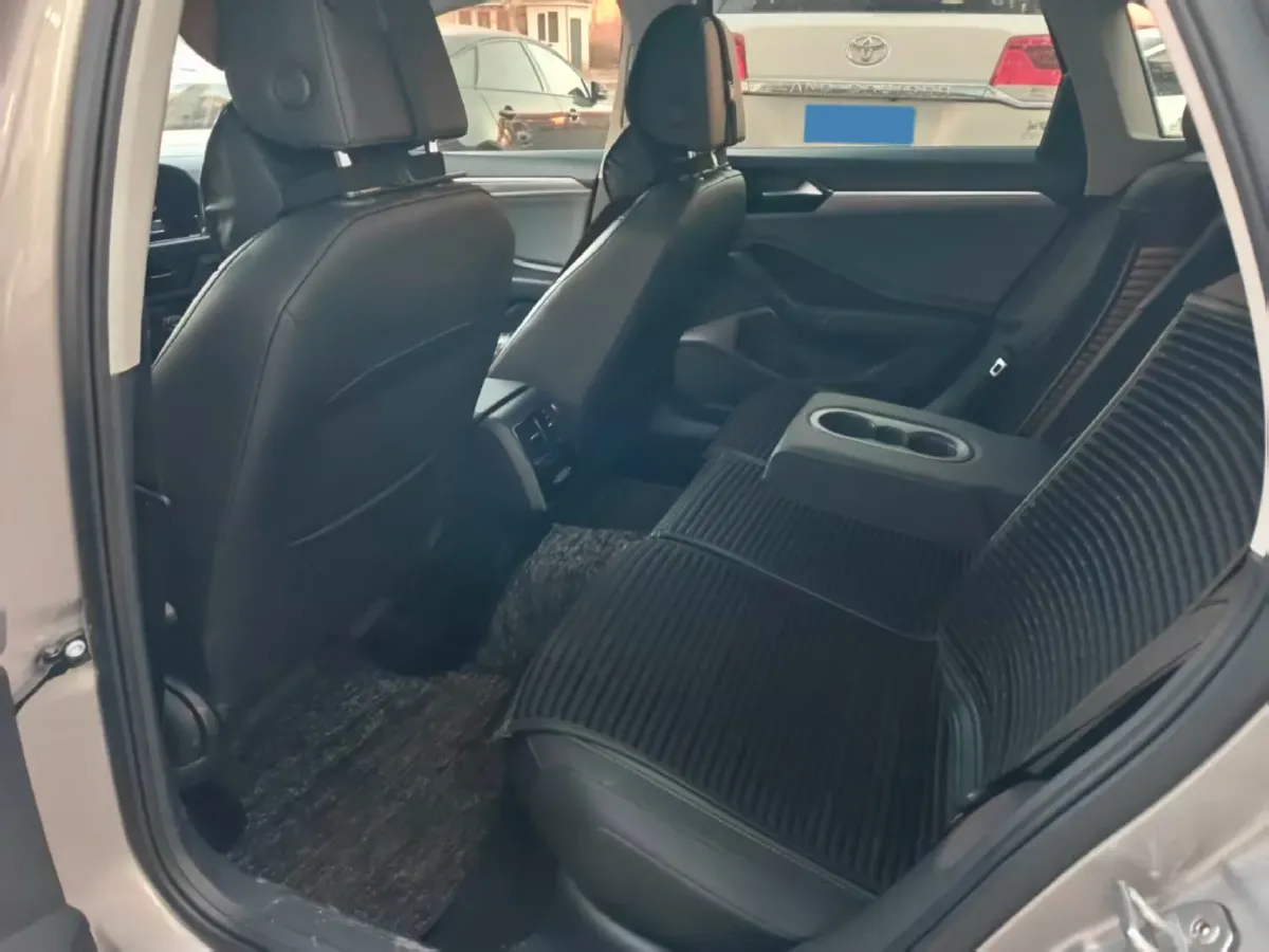 2020 Volkswagen Sagitar 1.2T 116HP L4 7DCT,autocango,china used car exporter,china ev exporter,chinese used car exporter,chinese used ev exporter