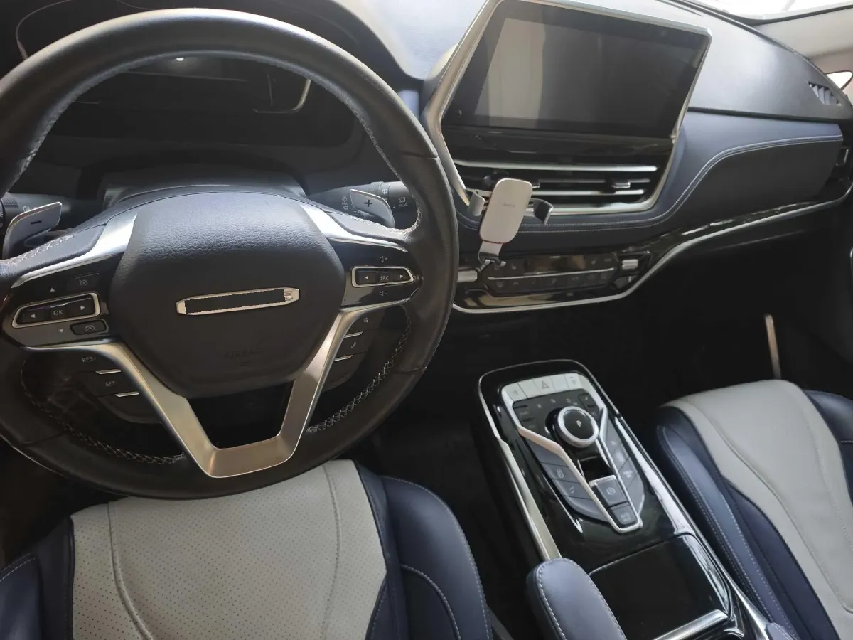 2020 MAXUS G20 2.0T 163HP L4 8AT,autocango,china used car exporter,china ev exporter,chinese used car exporter,chinese used ev exporter