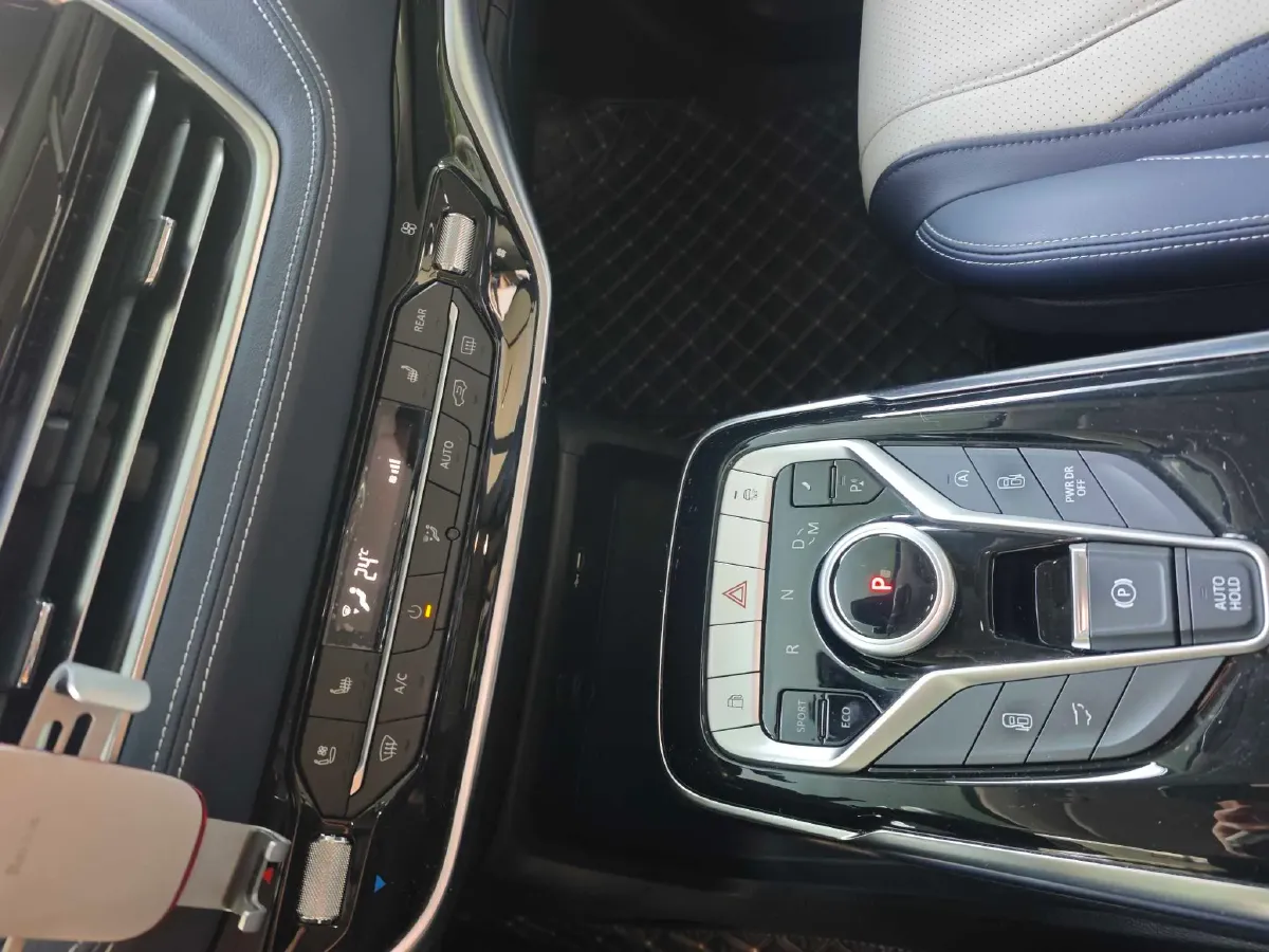 2020 MAXUS G20 2.0T 163HP L4 8AT,autocango,china used car exporter,china ev exporter,chinese used car exporter,chinese used ev exporter