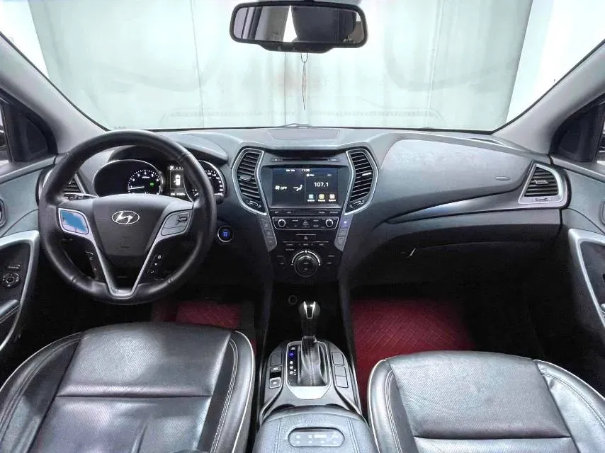 2017 Hyundai Santafe 2.0T 245HP L4 6AT,autocango,china used car exporter,china ev exporter,chinese used car exporter,chinese used ev exporter