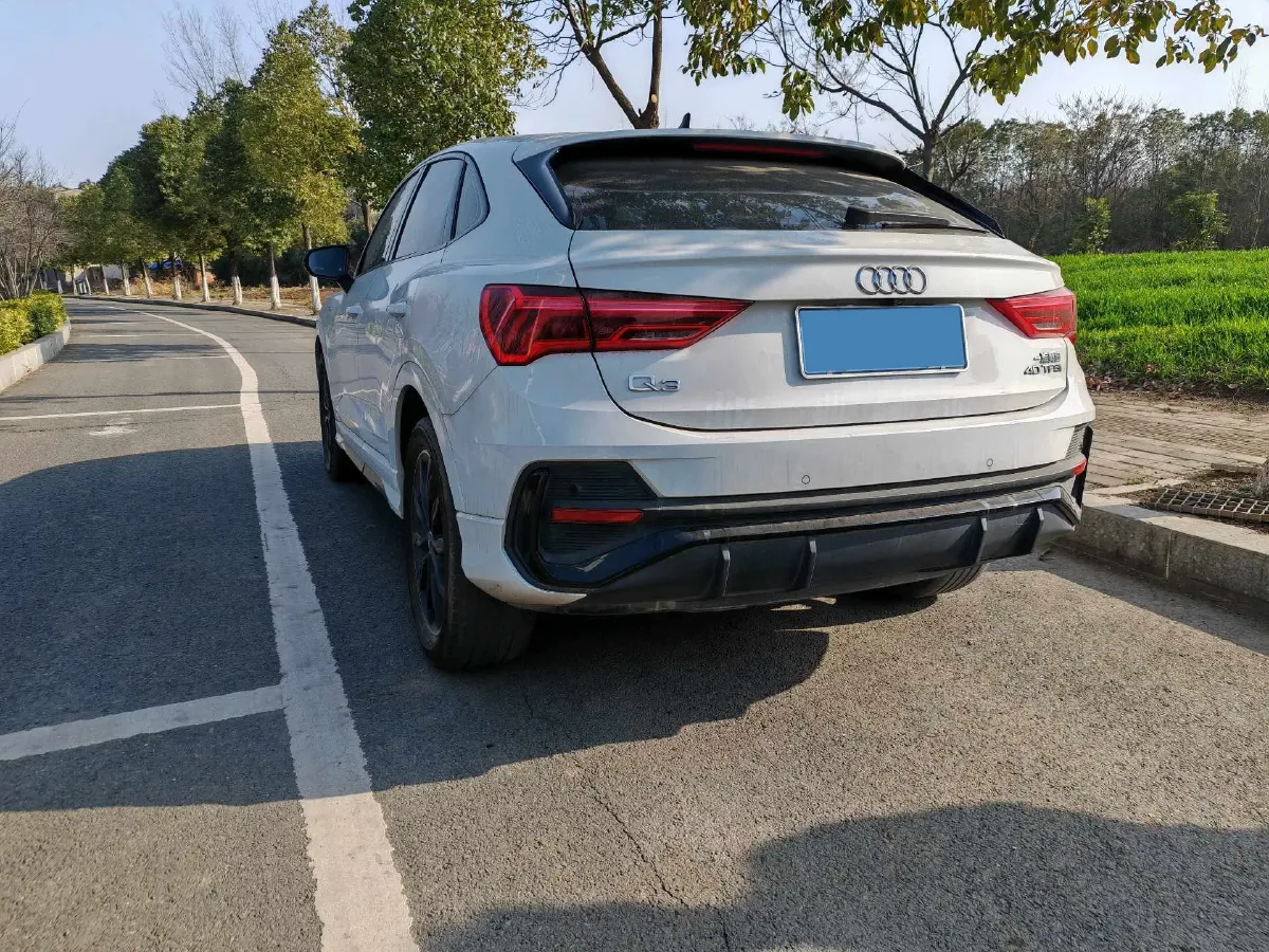 2021 Audi Q3 Sportback 2.0T 186HP L4 7DCT,autocango,china used car exporter,china ev exporter,chinese used car exporter,chinese used ev exporter