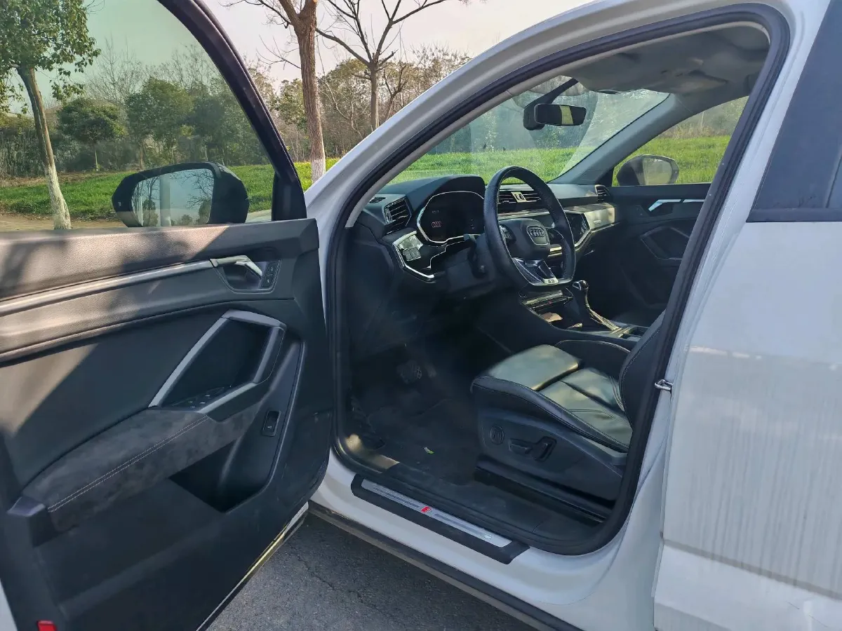 2021 Audi Q3 Sportback 2.0T 186HP L4 7DCT,autocango,china used car exporter,china ev exporter,chinese used car exporter,chinese used ev exporter