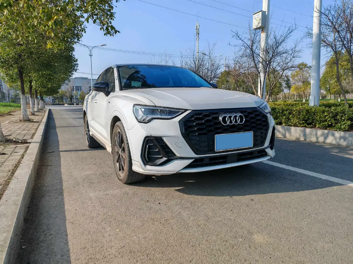 2021 Audi Q3 Sportback 2.0T 186HP L4 7DCT,autocango,china used car exporter,china ev exporter,chinese used car exporter,chinese used ev exporter
