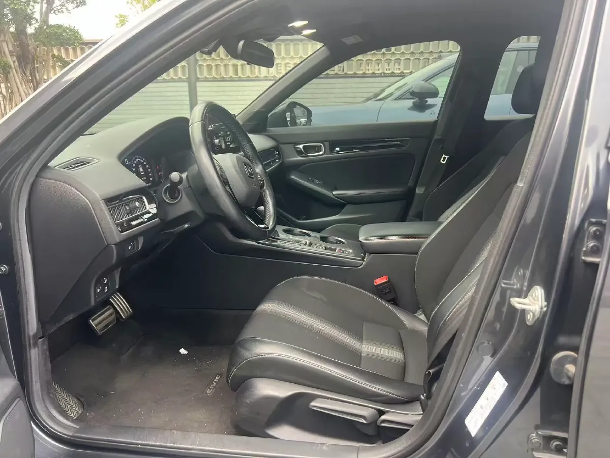 2022 Honda Civic 1.5T 182HP L4 CVT,autocango,china used car exporter,china ev exporter,chinese used car exporter,chinese used ev exporter