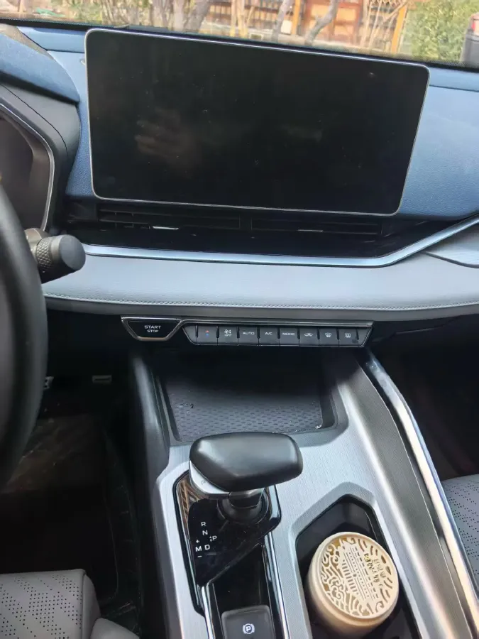 2021 Geely Preface 2.0T 190HP L4 7DCT,autocango,china used car exporter,china ev exporter,chinese used car exporter,chinese used ev exporter