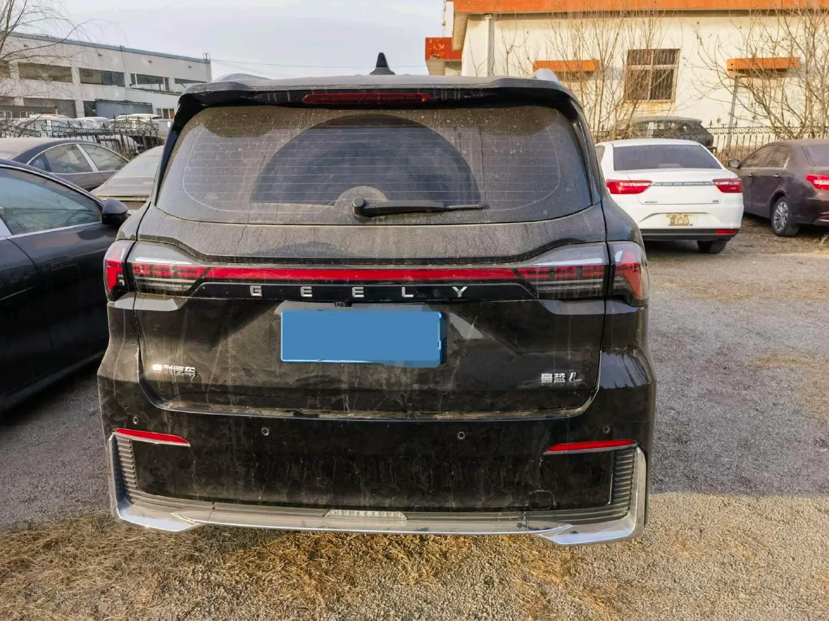 2024 Geely Okavango L 2.0T 218HP L4 7DCT,autocango,china used car exporter,china ev exporter,chinese used car exporter,chinese used ev exporter