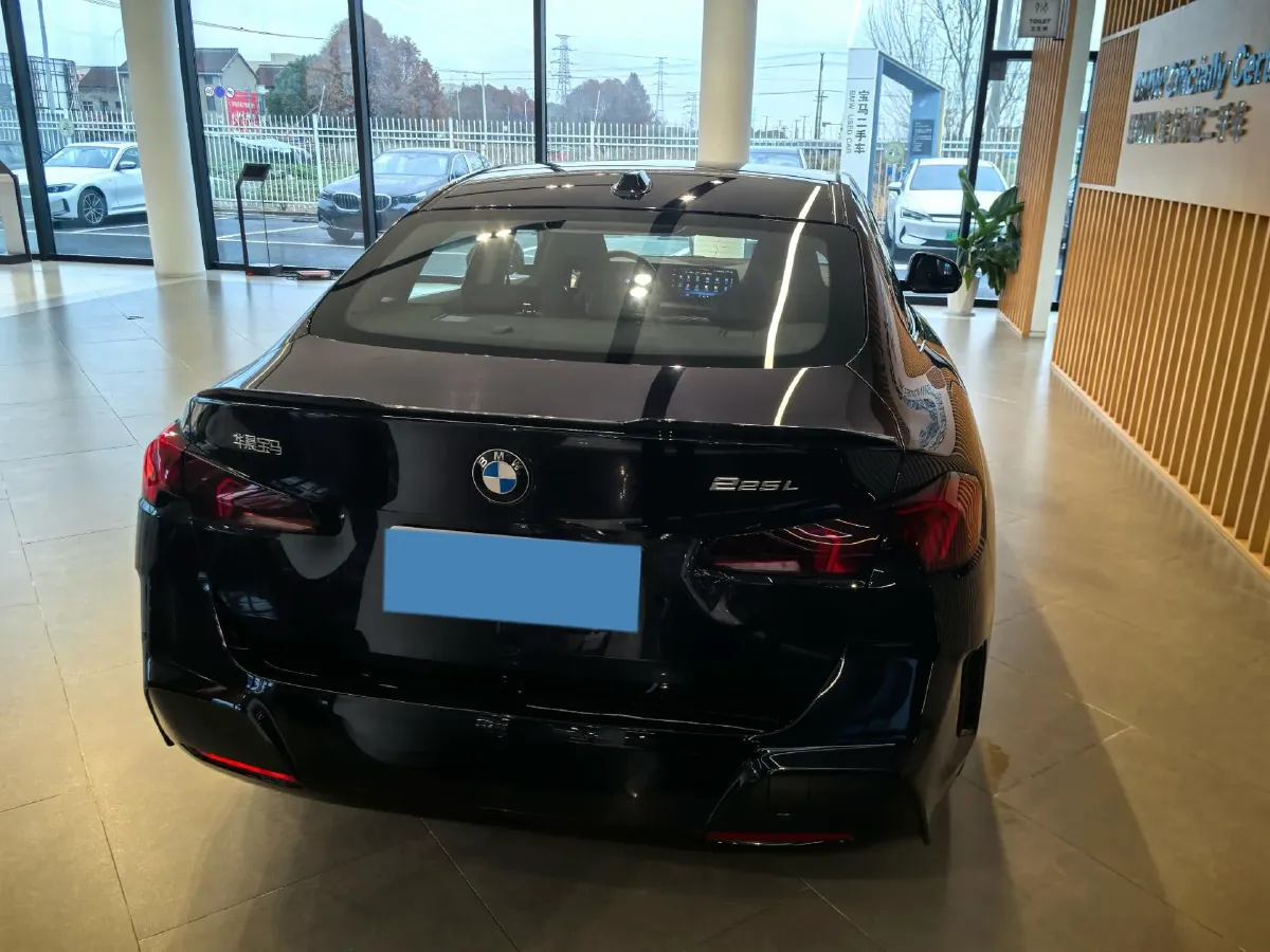 2025 JAC Refine RefineRF8 2.0T 253HP L4 8AT,autocango,china used car exporter,china ev exporter,chinese used car exporter,chinese used ev exporter