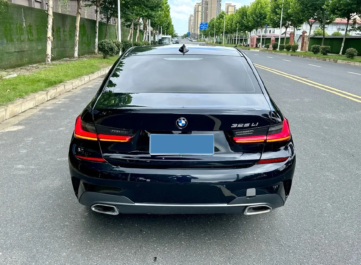 2022 BMW 3 Series 2.0T 184HP L4 8AT,autocango,china used car exporter,china ev exporter,chinese used car exporter,chinese used ev exporter