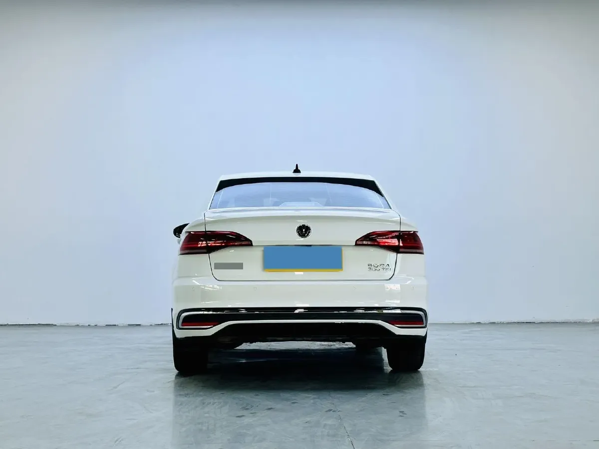 2023 Volkswagen Bora 1.2T 116HP L4 7DCT,autocango,china used car exporter,china ev exporter,chinese used car exporter,chinese used ev exporter