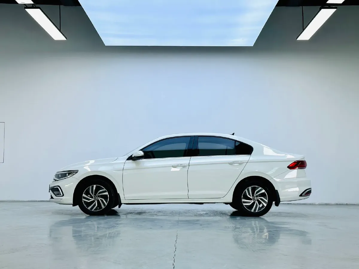 2023 Volkswagen Bora 1.2T 116HP L4 7DCT,autocango,china used car exporter,china ev exporter,chinese used car exporter,chinese used ev exporter