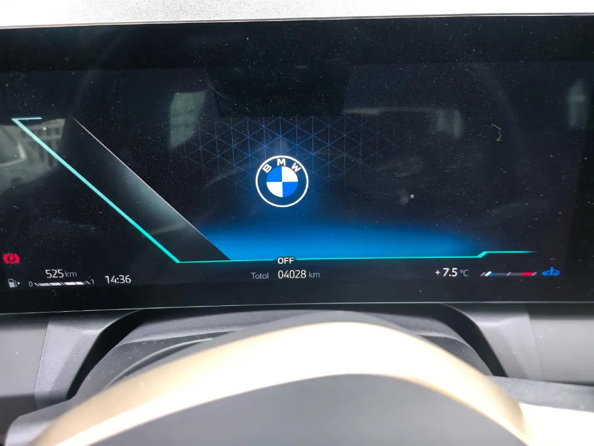 2025 BMW X3 2.0T 258HP L4 8AT,autocango,china used car exporter,china ev exporter,chinese used car exporter,chinese used ev exporter