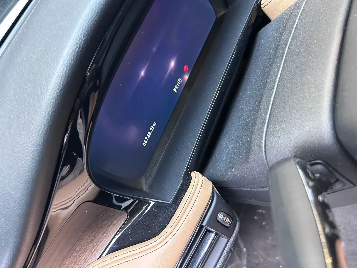 2022 Lincoln Corsair 2.0T 245HP L4 8AT,autocango,china used car exporter,china ev exporter,chinese used car exporter,chinese used ev exporter