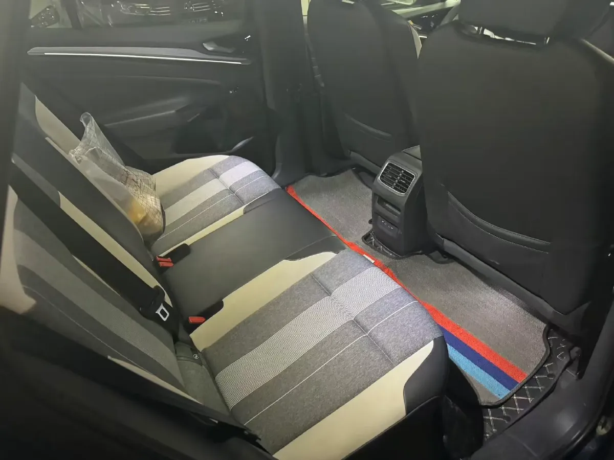 2022 Volkswagen ID.4 Crozz BEV 55.7KWH,autocango,china used car exporter,china ev exporter,chinese used car exporter,chinese used ev exporter