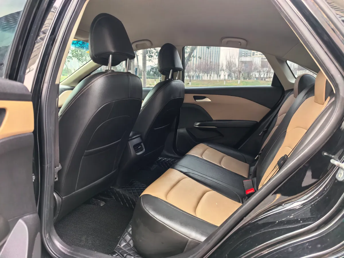 2020 Chevrolet Monza 1.5L 113HP L4 6AT,autocango,china used car exporter,china ev exporter,chinese used car exporter,chinese used ev exporter
