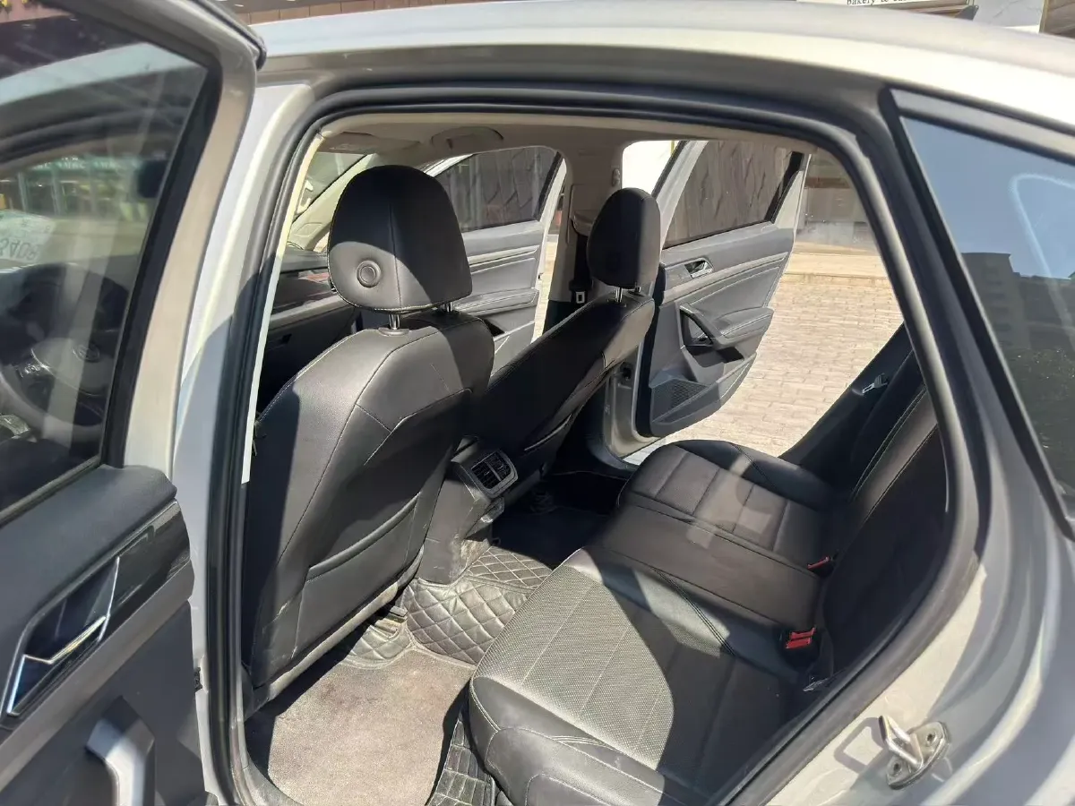 2021 Volkswagen Lavida 1.5L 113HP L4 6AT,autocango,china used car exporter,china ev exporter,chinese used car exporter,chinese used ev exporter