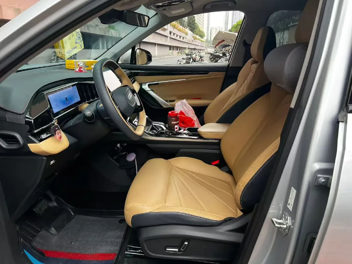 2023 Geely StarRay 1.5T 181HP L4 7DCT,autocango,china used car exporter,china ev exporter,chinese used car exporter,chinese used ev exporter