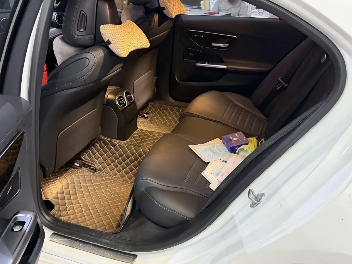 2023 Mercedes-Benz C Class 1.5T 170HP L4 9AT,autocango,china used car exporter,china ev exporter,chinese used car exporter,chinese used ev exporter