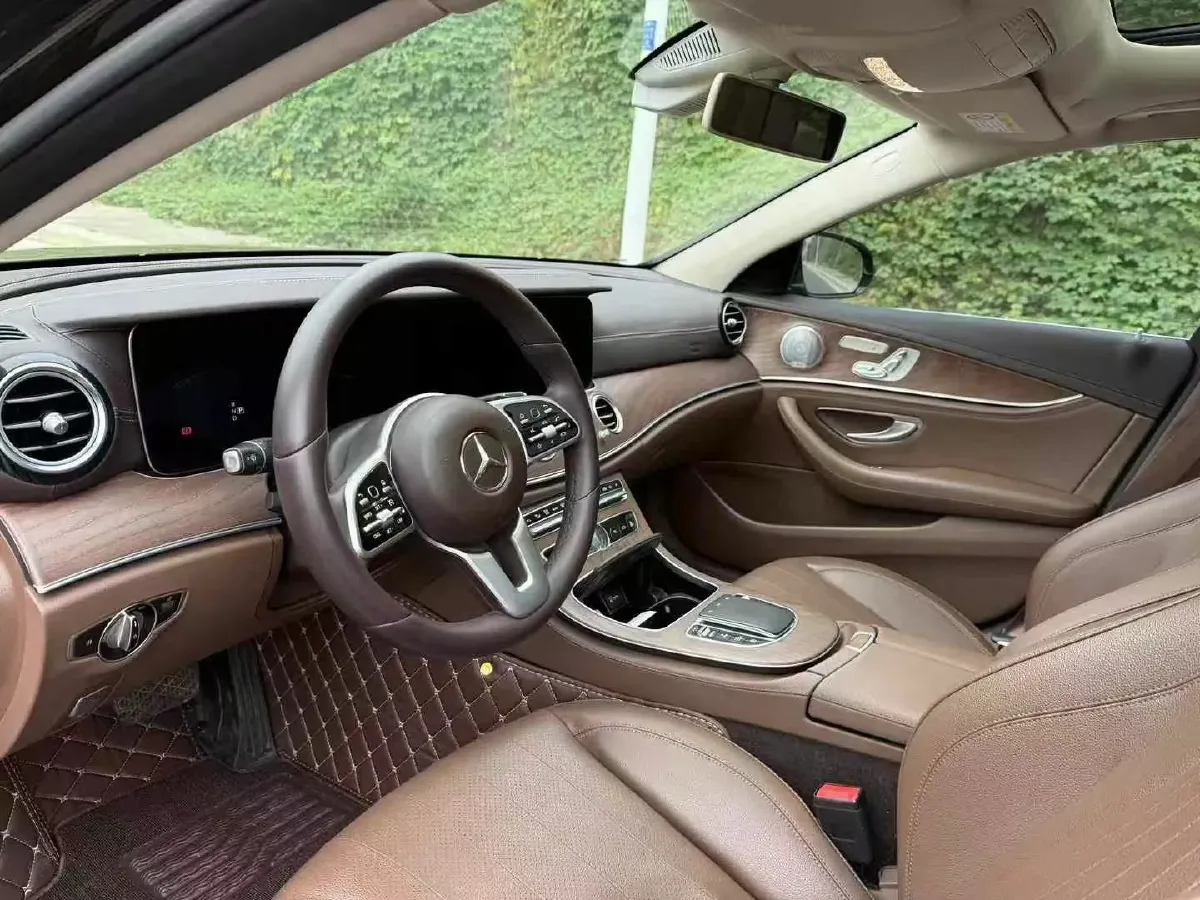 2020 Mercedes-Benz E Class 2.0T 258HP L4 9AT,autocango,china used car exporter,china ev exporter,chinese used car exporter,chinese used ev exporter